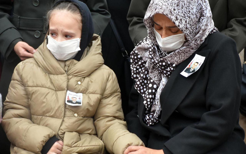 Kuzey Irak şehidi Yarbay Rasim Sayın Edirne'de gözyaşlarıyla toprağa verildi - Resim: 3