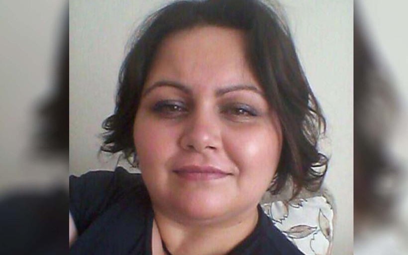 Bursa'da koronavirüsten ölen Emine hemşire toprağa verildi ailesi yürek yaktı - Resim: 1