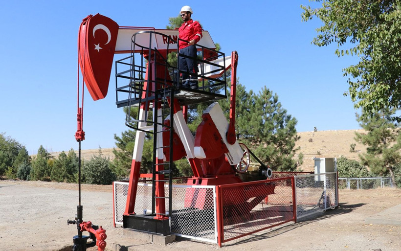 Türkiye'de serüvenin başladığı nokta! Emektar kuyu 72 yıldır petrol veriyor - Resim: 4