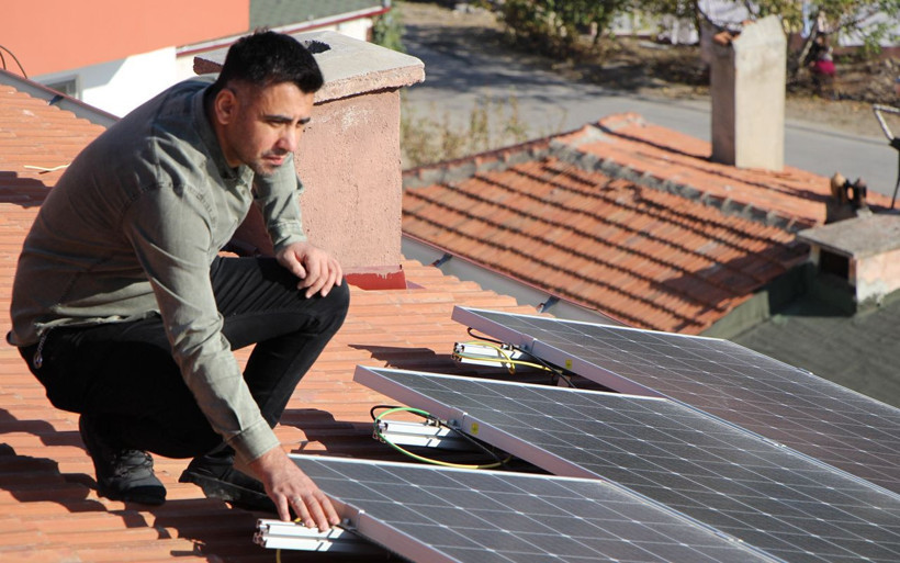 Atanamayan öğretmen Amasya'da bu işi kurdu fatura ödemiyor üste para alıyor - Resim: 1
