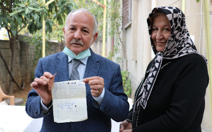 Kahramanmaraşlı muhtar eşini şoka uğrattı 46 yıllık sırrı evlilik cüzdanından çıkardı - Resim: 3