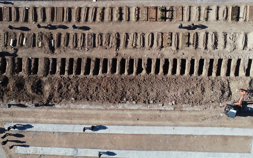 Kış aylarında toprağın donduğu Sivas’ta 2 bin mezar hazırlandı - Resim: 3