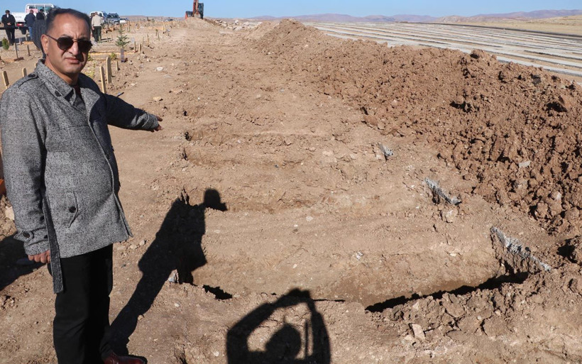 Kış aylarında toprağın donduğu Sivas’ta 2 bin mezar hazırlandı - Resim: 1