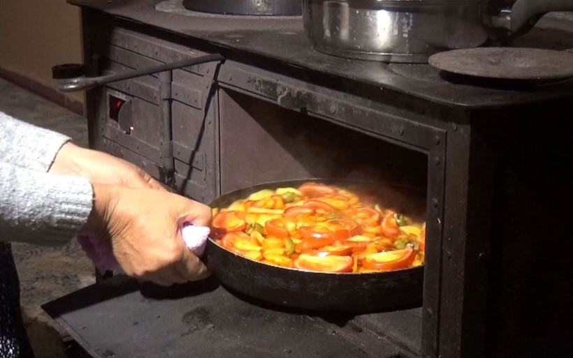 Trabzonlu ustası Ruslardan gördü pandemide 'kuzine'ye talep patlaması! - Resim: 1