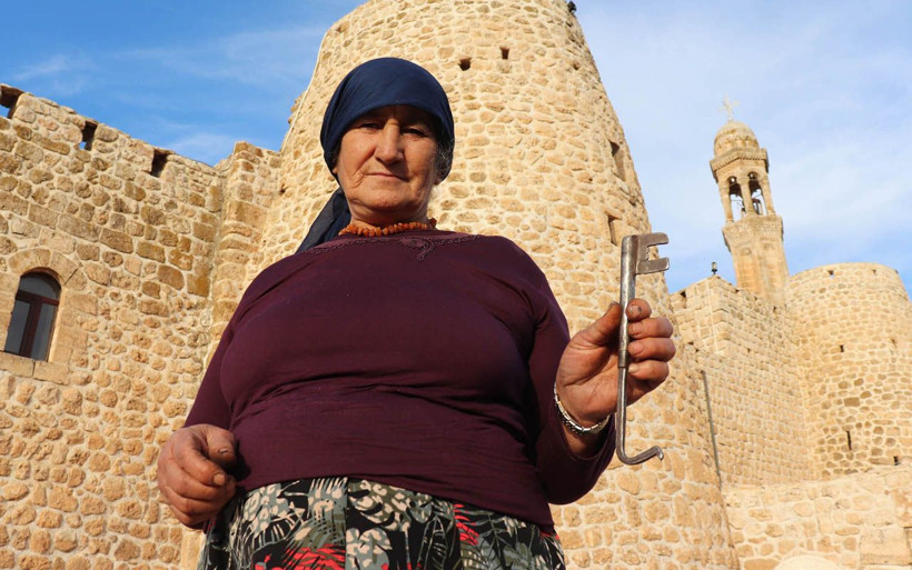 Mardin'de papazı olmayan kiliseye bakıyor 40 yıldır kapısını ondan başkası açamıyor - Resim: 3