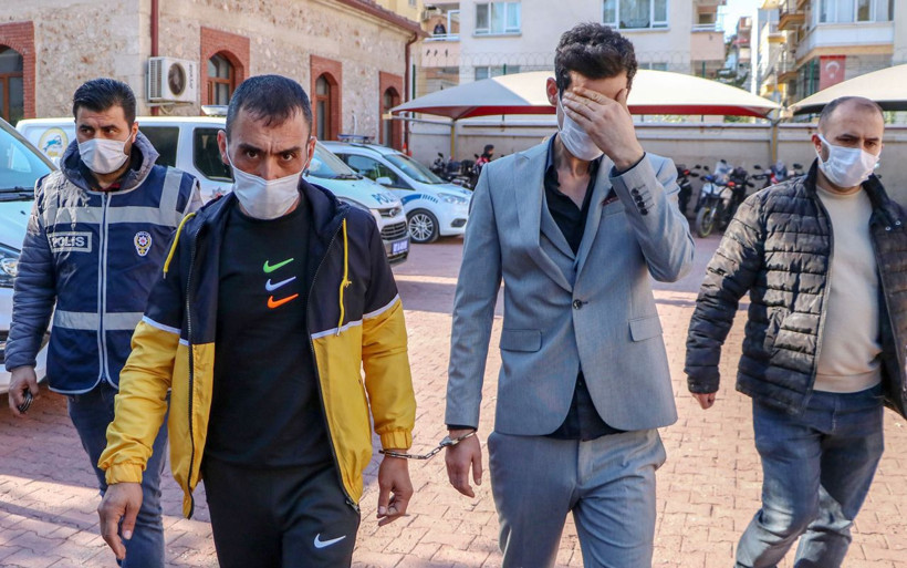 Antalya'da damadının yaptığına ağlıyor! Kayınpederini adam tutup baklavayla zehirledi - Resim: 1