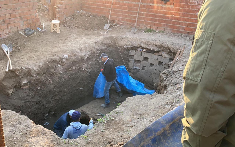 Kazıda ortaya çıktı üzerini örttüler İznik'te inşaat işçileri şaşkına döndü - Resim: 1