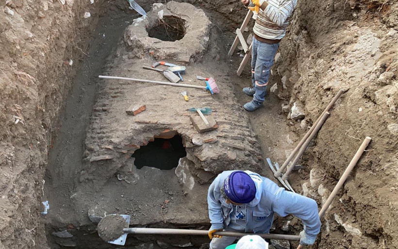 Kazıda ortaya çıktı üzerini örttüler İznik'te inşaat işçileri şaşkına döndü - Resim: 3