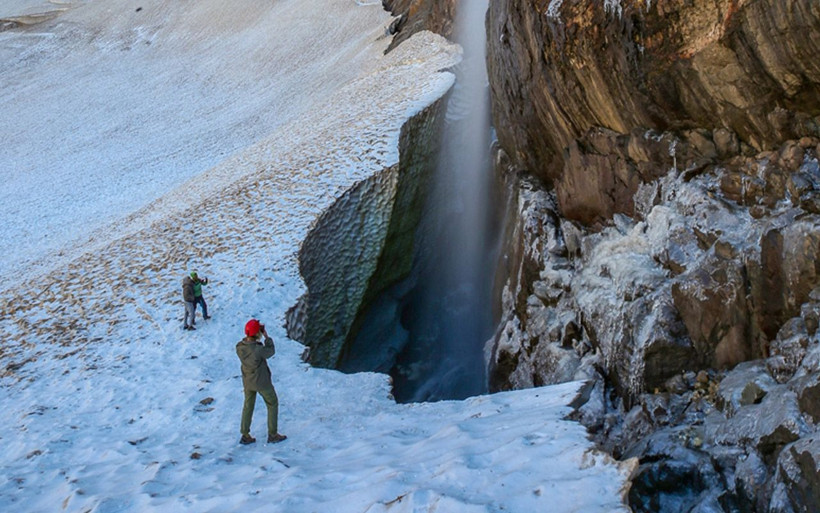 Türkiye'nin en büyük vadi buzulu! Hakkari'deki Uludoruk 5 başlıkta mercek altına alınıyor - Resim: 2