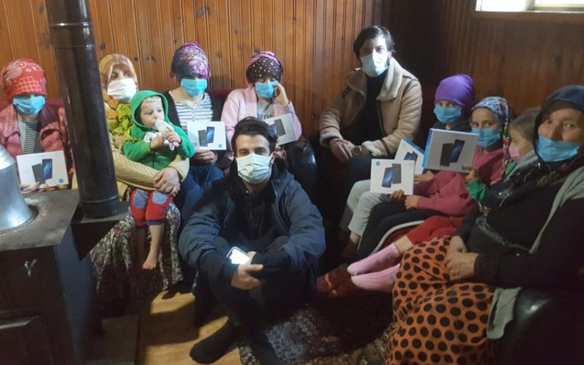 7 kardeşin okuma azmi Türkiye'de takdir topladı! Trabzon'a destek yağıyor - Resim: 3