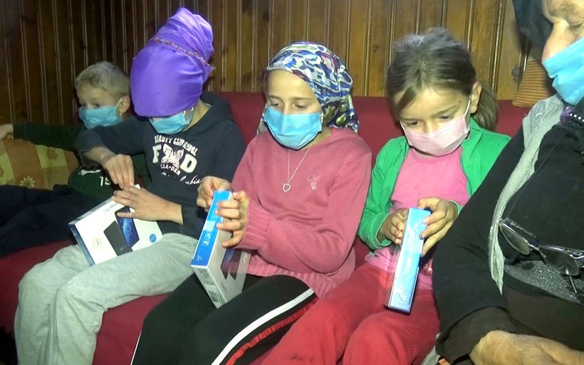 7 kardeşin okuma azmi Türkiye'de takdir topladı! Trabzon'a destek yağıyor - Resim: 2