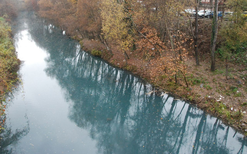 Bartın'da endişelendiren görüntüler: Irmak önce köpürdü sonra maviye büründü - Resim: 4