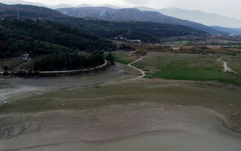 Atatürk tarım arazileri için yaptırmıştı Gölbaşı Barajı kuru haliyle şaşırtıyor - Resim: 3