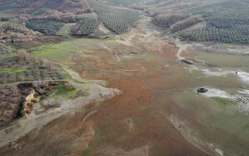 40 yıldır ilk defa yaşandı Bursalı muhtar gördüğü kuraklık görüntüsüne inanamıyor - Resim: 3