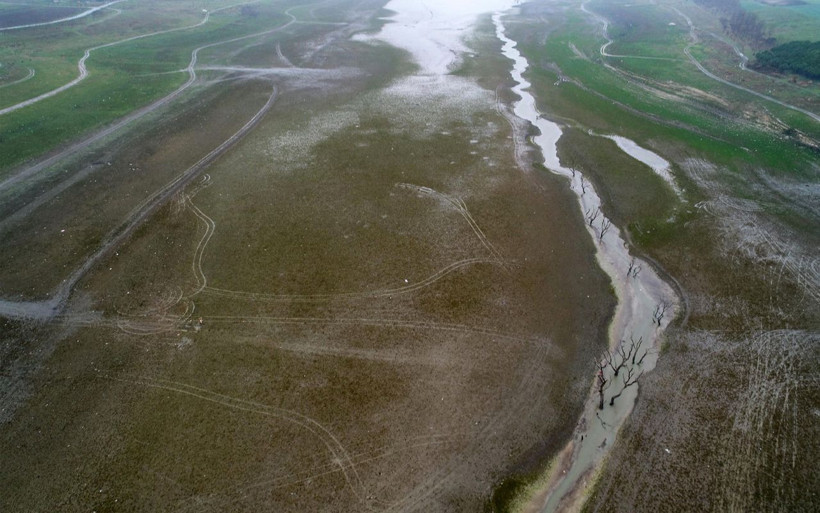 Sazlıdere Barajı’nın doluluk oranı yüzde 5! Sular çekilince ev kalıntıları ortaya çıktı - Resim: 3