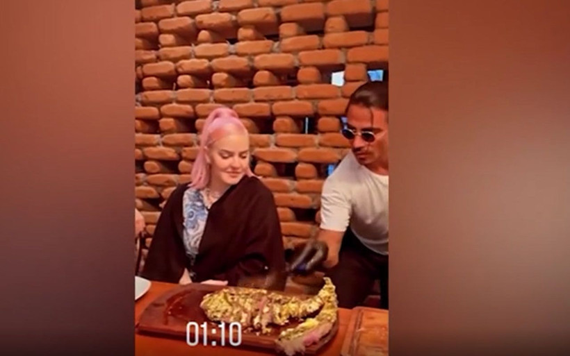 Nusret Gökçe'nin zor anları: Anne Marie’yi tanımayınca çalışanı imdada yetişti - Resim: 4