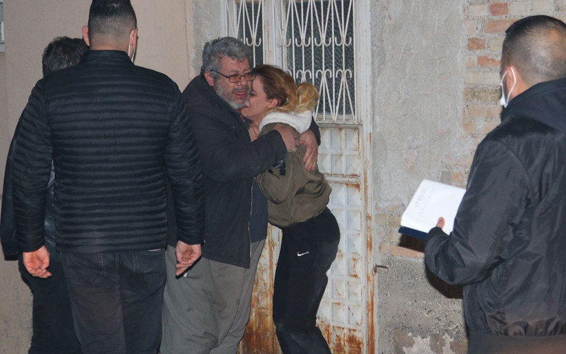 Adana'da kanlı pusu: Husumetli olduğu kişiler tarafından eşinin yanında öldürüldü - Resim: 2