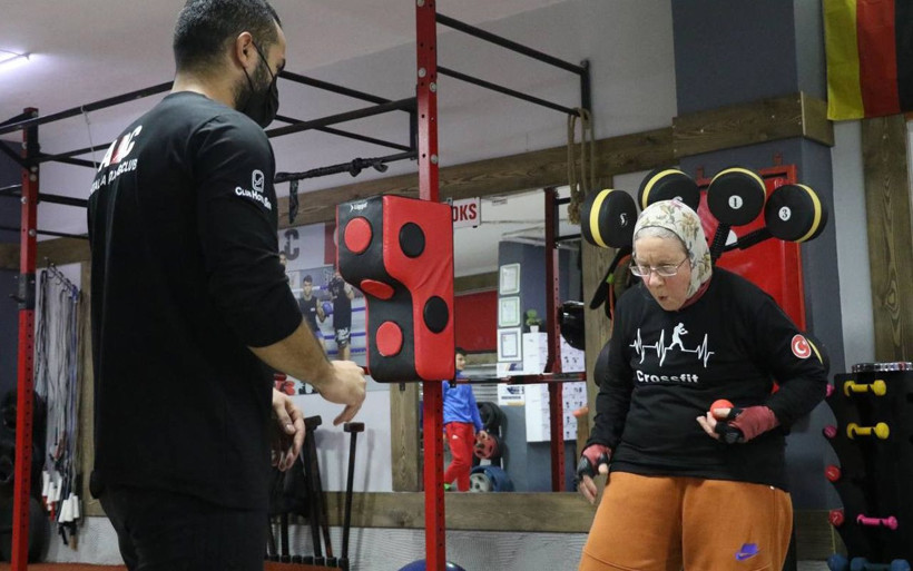 Antalya'nın 'Süper Nine'si hastalığı yüzünden boksa başladı bırakamıyor - Resim: 4