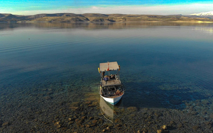 Koronavirüsten korunmak için İstanbul'dan kaçtı! Göldeki adacıkta yaşamaya başladı - Resim: 3