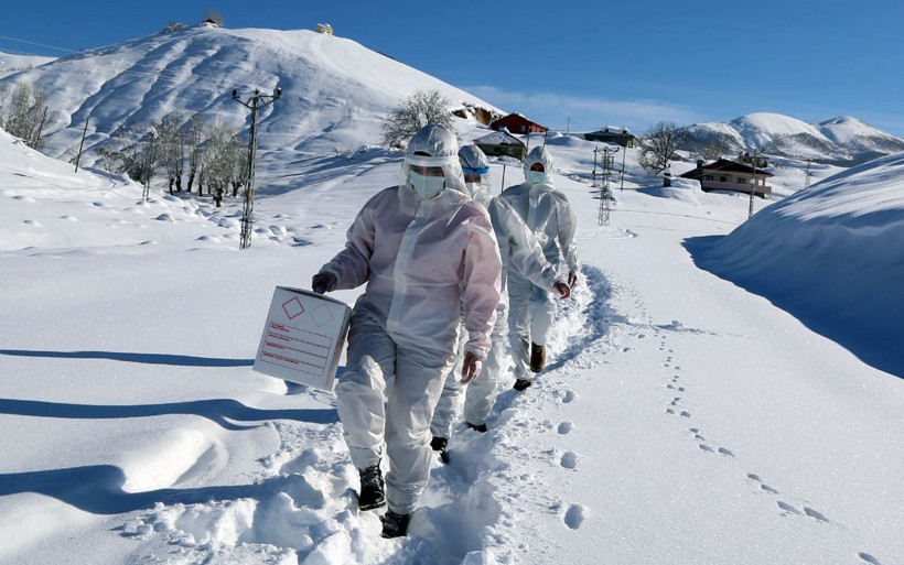 Koronayla savaşa kar da eklendi! Kahramanlar -15 derecede karla kaplı yollarda... - Resim: 1