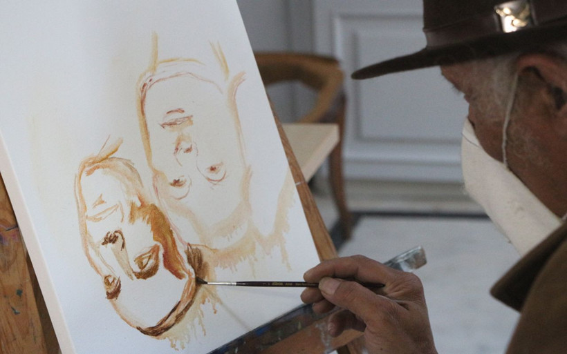 Adanalı ressam aşıyı bulan Türk çifte hayran oldu resimlerini tersten çizdi - Resim: 1