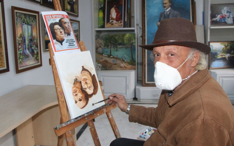 Adanalı ressam aşıyı bulan Türk çifte hayran oldu resimlerini tersten çizdi - Resim: 3