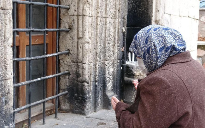 Tokat'ta evliya türbesi sanıp dua ediyorlar aslında gerçek bambaşka - Resim: 3