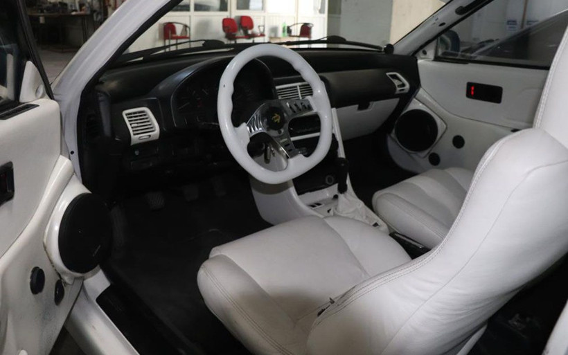 Denizli'de yok böyle koleksiyon! Aynı araçtan 17 tane satın aldı hepsi farklı renkte - Resim: 1