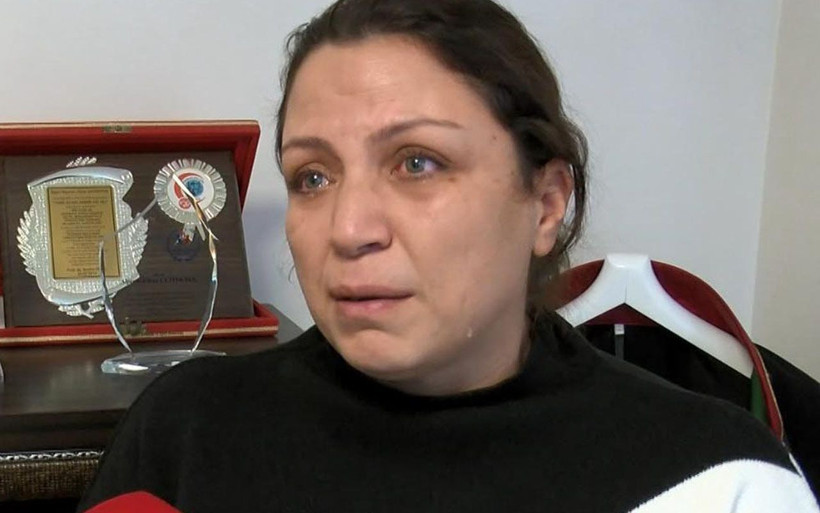 İzmir'de ev sahibi 6 kişiyle birlikte dayak attı! 'Korkuyorum' deyip dehşeti anlattı - Resim: 2