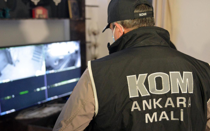 Ankara'da Suriyeli büyücü çetesi çökertildi! Evden çıkanlara polis bile şaşırdı - Resim: 4