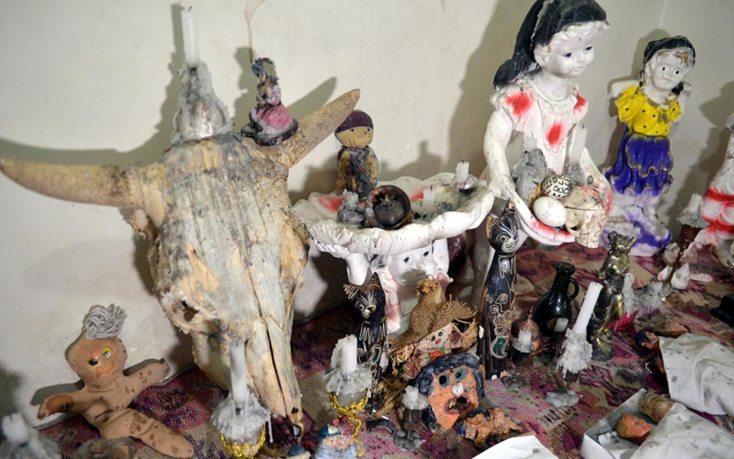 Ankara'da Suriyeli büyücü çetesi çökertildi! Evden çıkanlara polis bile şaşırdı - Resim: 2