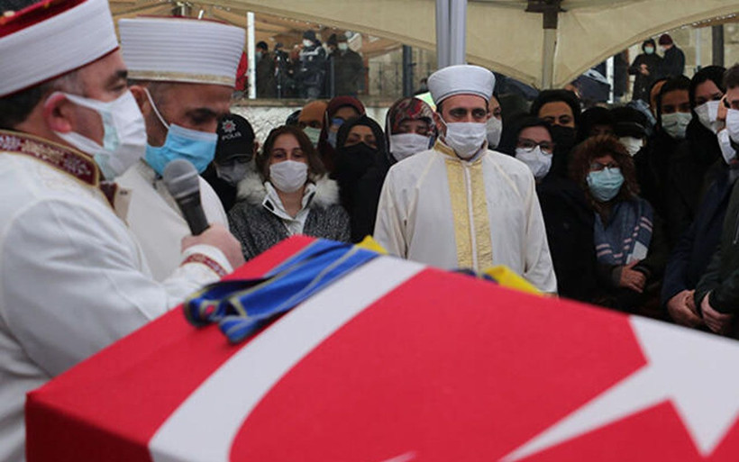 Şehirler farklı ama acılar ortak! Gara şehitleri gözyaşlarıyla ebediyete uğurlanıyor - Resim: 1