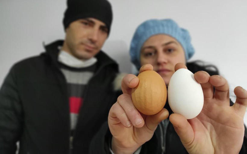 Bilecik'te yumurtada 'Allah' ve 'Muhammed' lafzını amca fark etti şaşkına döndüler - Resim: 4