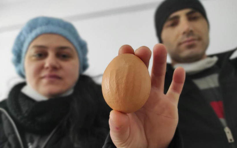 Bilecik'te yumurtada 'Allah' ve 'Muhammed' lafzını amca fark etti şaşkına döndüler - Resim: 3