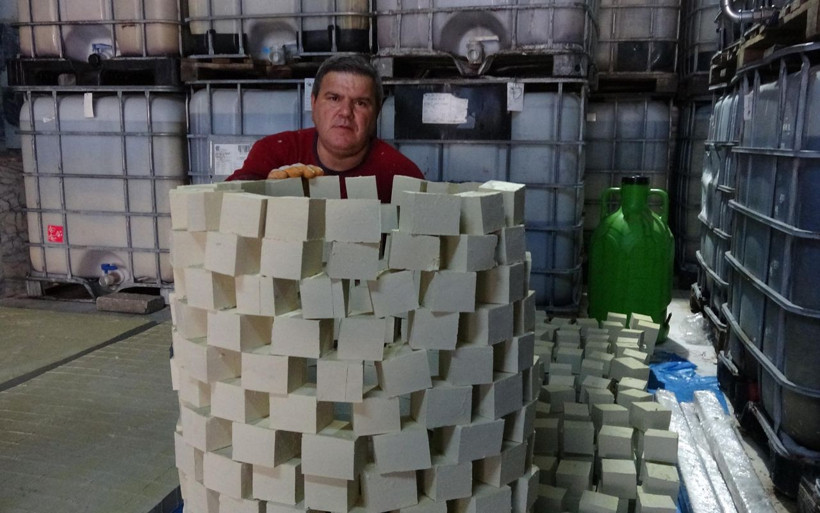 Aydın'da ata mesleğini sürdürüyor! 150 yıllık sırrı kimseye açıklamıyor - Resim: 2