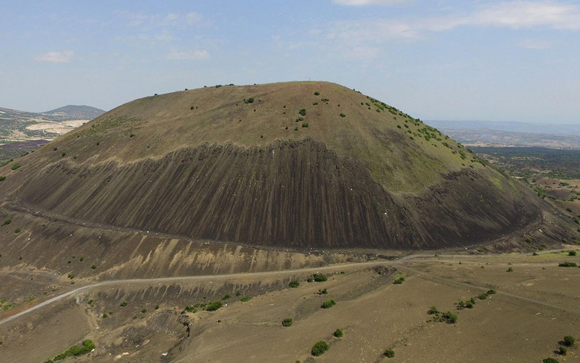 Yeri gizli tutuluyor! Manisa'da ortaya çıktı bu ayak izleri 5 bin yıllık - Resim: 2
