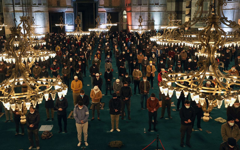 Miraç Kandili yurt genelinde namaz ve dualarla idrak edildi - Resim: 4