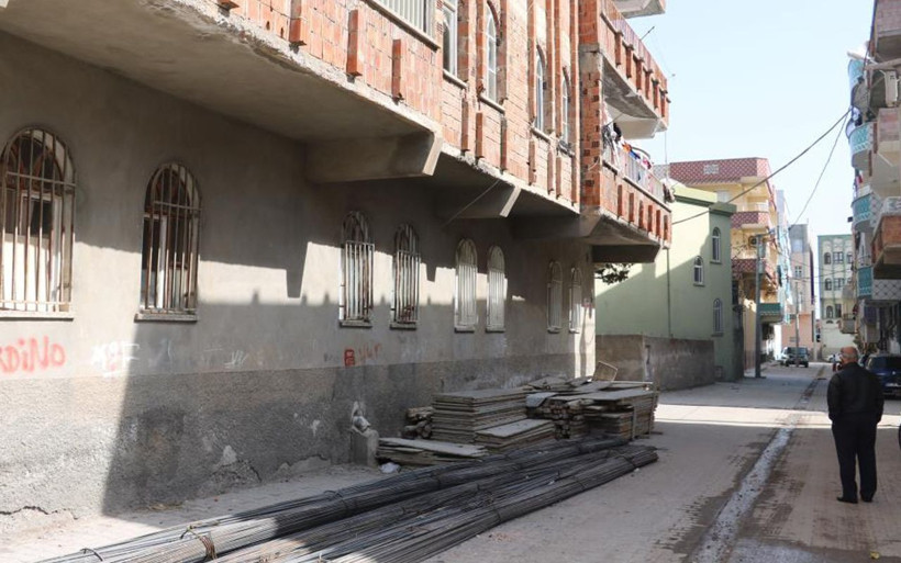 Şanlıurfa'da her gün saldırıya uğruyorlar dışarı çıkamıyorlar 'başımıza ödül koymuşlar' - Resim: 4