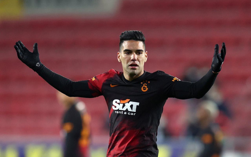 Falcao golüyle Twitter'ı yıktı! Golden sonra Fatih Terim'in surat ifadesi dikkat çekti - Resim: 2