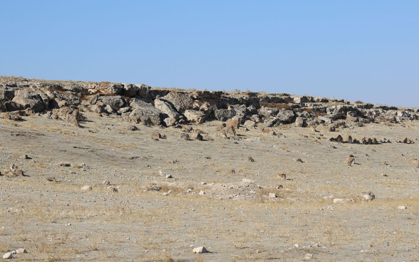 Aksaray Erdoğdu'daki arkeolojik 8 katlı 40 odalı gizemli yer altı şehri! - Resim: 1