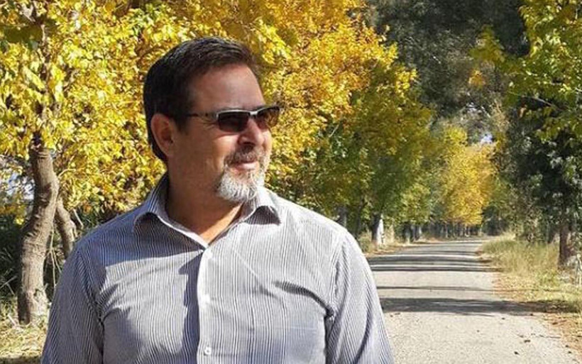 İzmir'de akademisyenleri üzen ölüm: Doç. Dr. İbrahim Gündoğan 6. kattan düşerek vefat etti - Resim: 1