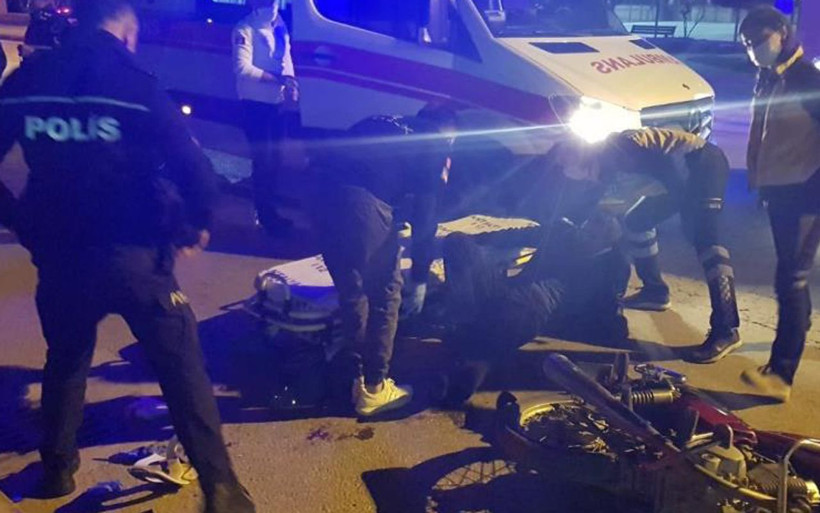 Antalya'da Rabia'nın katili kocasına adliye önünde arkadaşları destek çıktı - Resim: 1