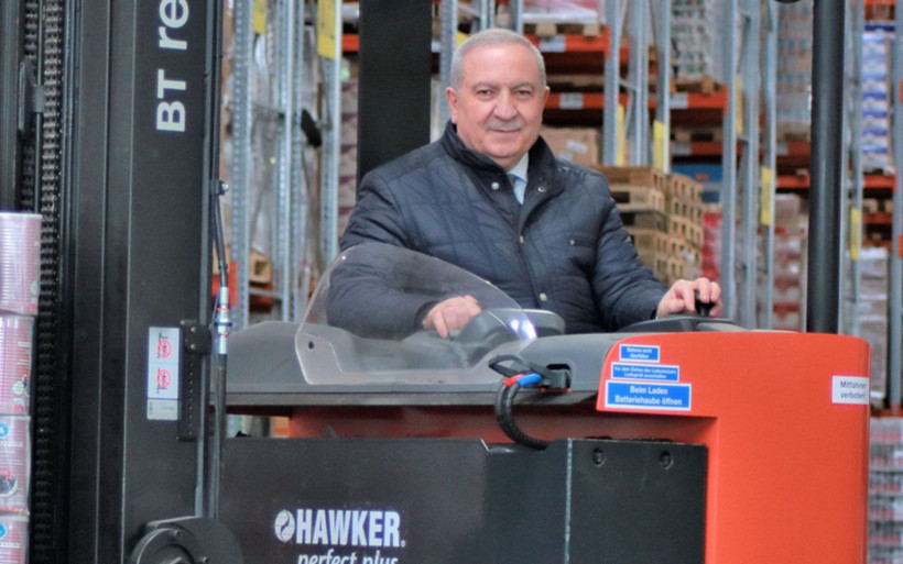 Türk gurbetçinin başarısı Forbes kapağında! Traktör parası için gitti milyoner oldu - Resim: 1