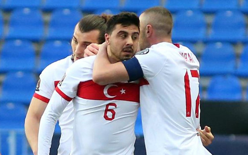 Ozan Tufan golüyle Twitter'ı salladı! 'Türkler korkuyor' diyen Linnes binpişman - Resim: 1