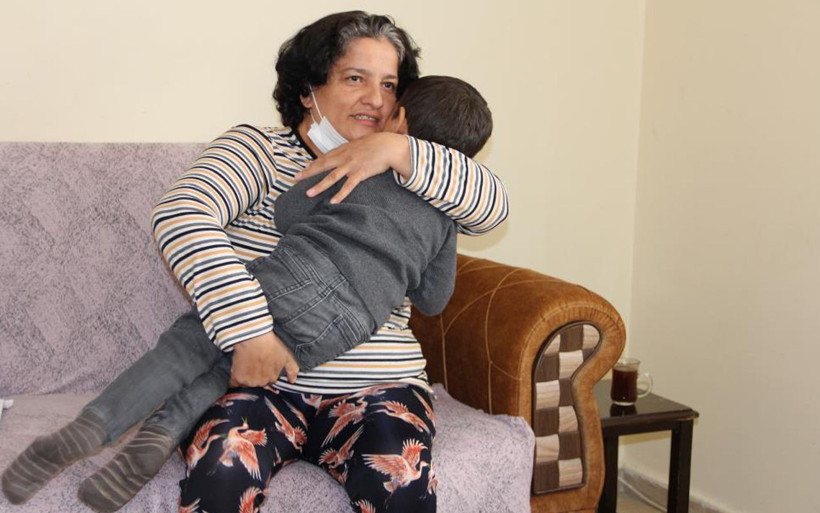 Mersin'de çocuğunun babasının bulunmasını isteyen kadın Müge Anlı'ya seslendi - Resim: 1