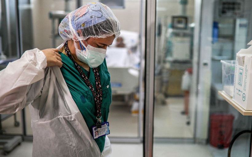 Covid-19 yoğun bakımında hasta yaşı 30'a indi! 'Kırmızı kod'lu alan ilk kez görüntülendi - Resim: 1