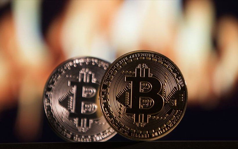 1 yılda 1 milyon Bitcoin yastık altına gitti! Yüzde 78'i tutuluyor - Resim: 1