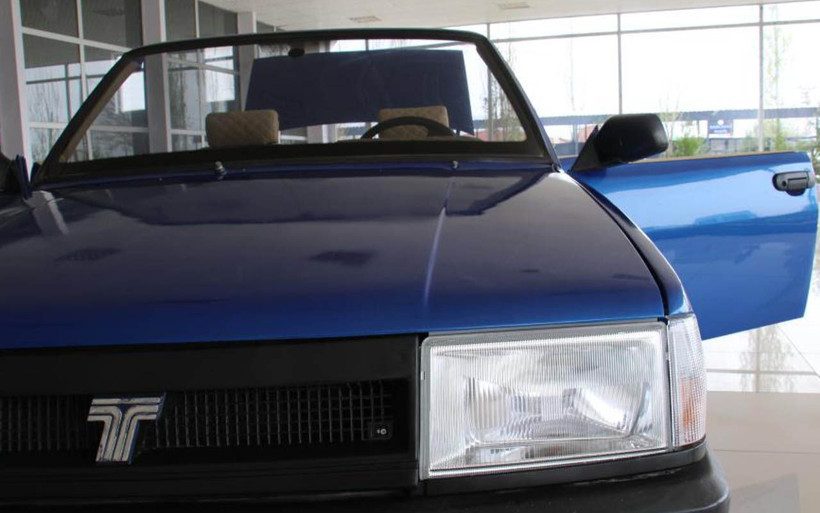 Hurdaydı artık üstü açık lüks bir otomobil! Elazığ'da görenler hayran kaldı 700 bin TL... - Resim: 1