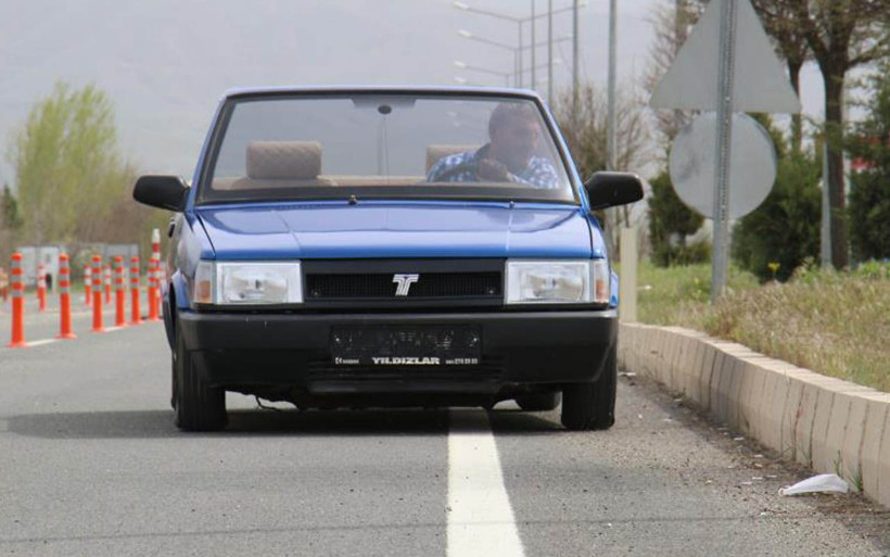 Hurdaydı artık üstü açık lüks bir otomobil! Elazığ'da görenler hayran kaldı 700 bin TL... - Resim: 2