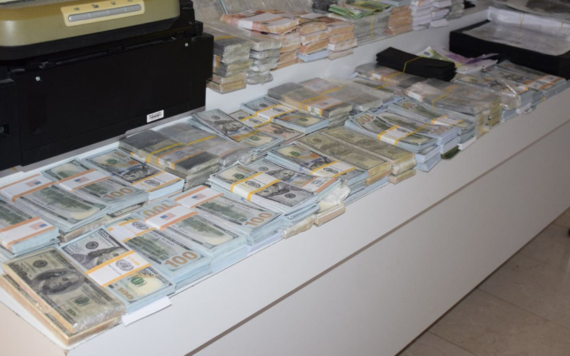 İstanbul'da Afrikalı dolandırıcılık çetesi! 4 kilo sahte altını 130 bin dolara sattılar - Resim: 4